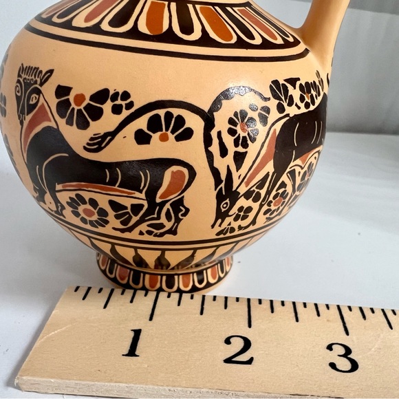 Small Greek Vase Jug Corinthian Design Handmade in Greece Earth Tones - Picture 8 of 9
